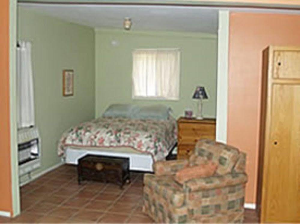 Spirit Tree Inn B&B Patagonia Esterno foto
